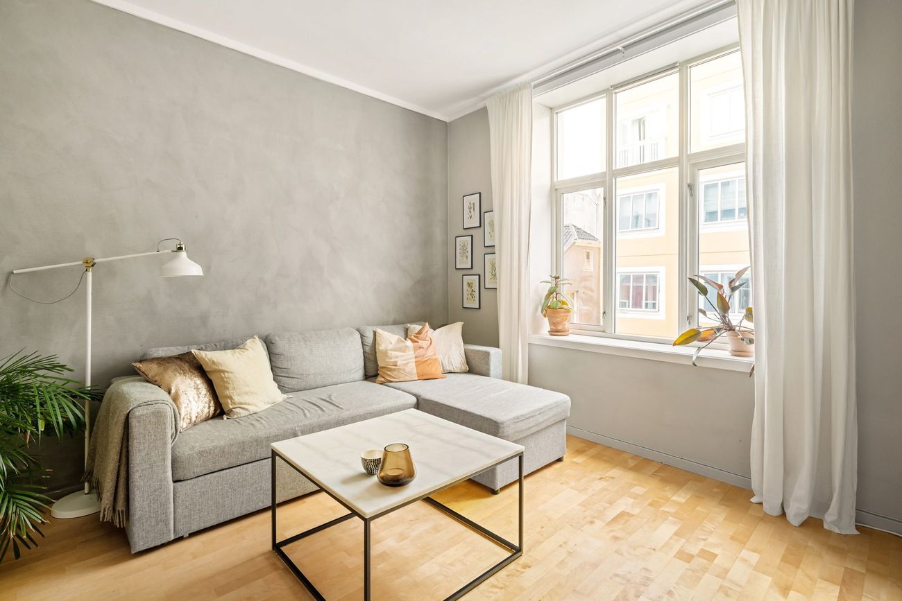 The 15-Minute Evening Reset That Keeps the House Livable